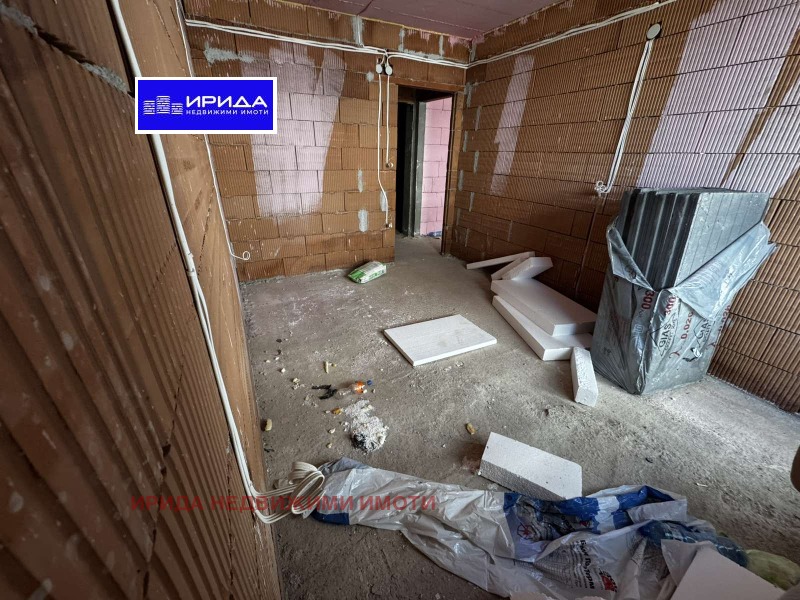 Myytävänä  2 makuuhuonetta Sofia , Krasna poljana 2 , 103 neliömetriä | 51675075 - kuva [5]