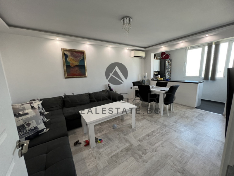Til salgs  2 soverom Plovdiv , Karsjijaka , 49 kvm | 35973823