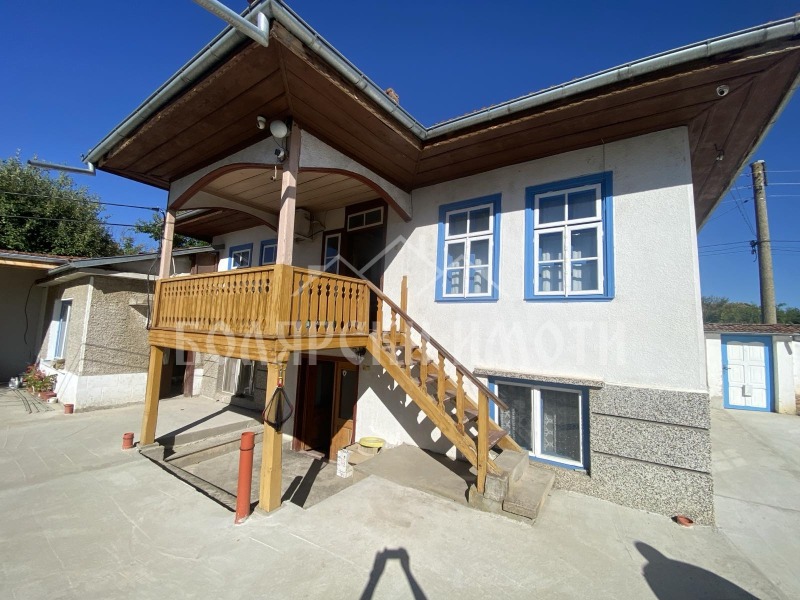 Продава  Къща област Велико Търново , с. Ресен , 150 кв.м | 40542556