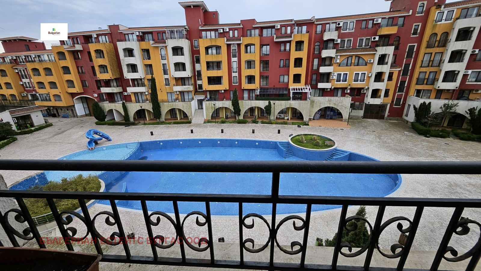 Продава 1-СТАЕН, гр. Ахелой, област Бургас, снимка 2 - Апартаменти - 54308413