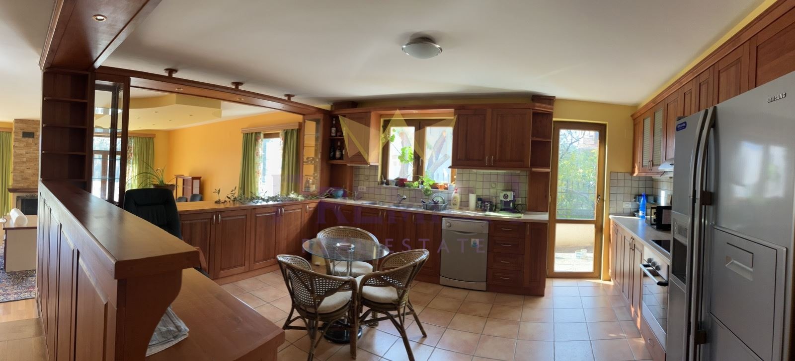 Продава КЪЩА, гр. Варна, м-т Евксиноград, снимка 3 - Къщи - 53646324