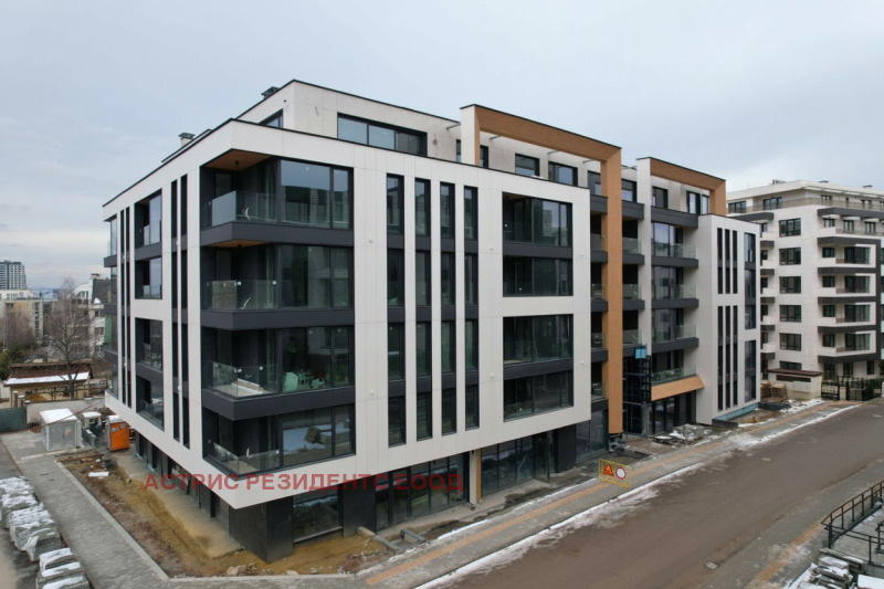 Продава 4-СТАЕН в град София, Кръстова вада - 250 кв.м / 627 000 € » 1 226 305.41 лв., АСТРИС РЕЗИДЕНТС ЕООД