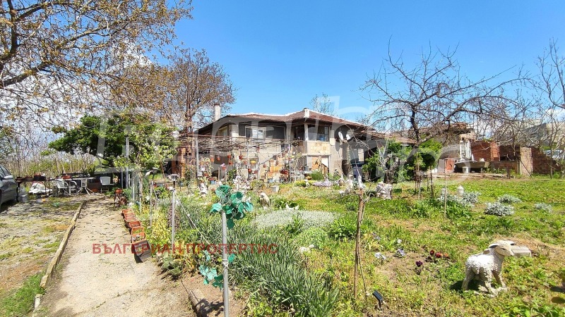 Продава КЪЩА в област Стара Загора, с. Ковачево - 200 кв.м / 105 000 € » 205 362.15 лв., БЪЛГЕРИАН ПРОПЕРТИС
