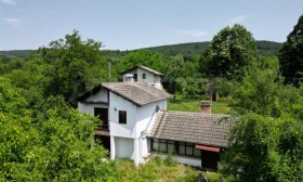 Casa Sevlievo, región de Gabrovo 6