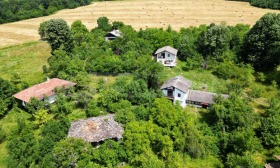 Casa Sevlievo, región de Gabrovo 7