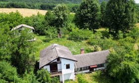 Huis Sevlievo, regio Gabrovo 8