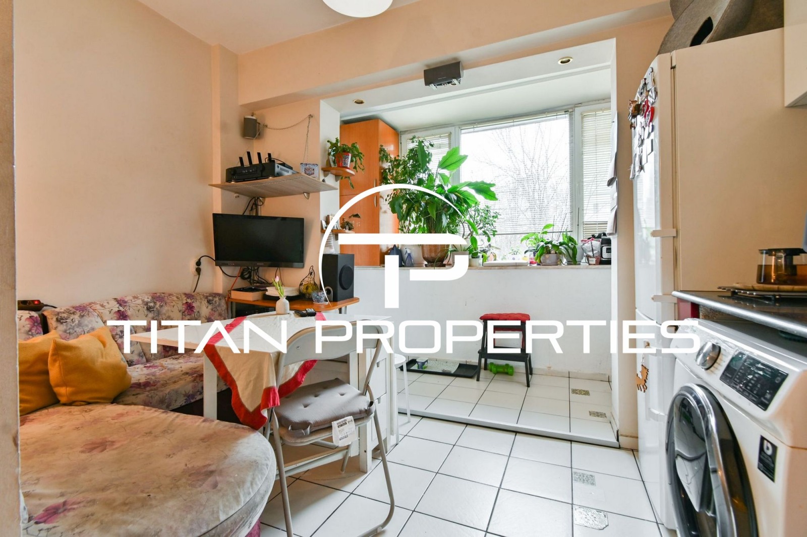 Продава 2-СТАЕН, гр. София, Хаджи Димитър, снимка 2 - Апартаменти - 53735649