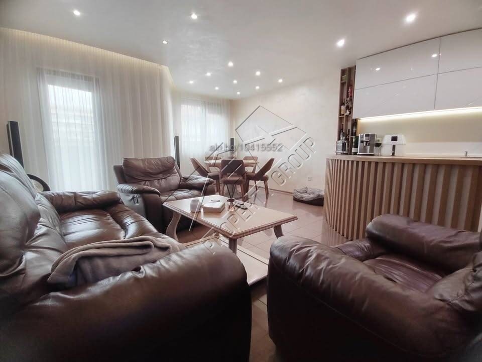 Продава 3-СТАЕН, гр. Бургас, Център, снимка 4 - Апартаменти - 55933790