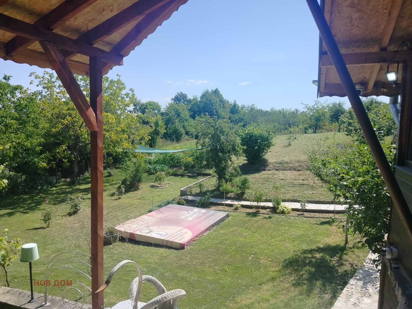 Продава ВИЛА, гр. Враца, Студентски град