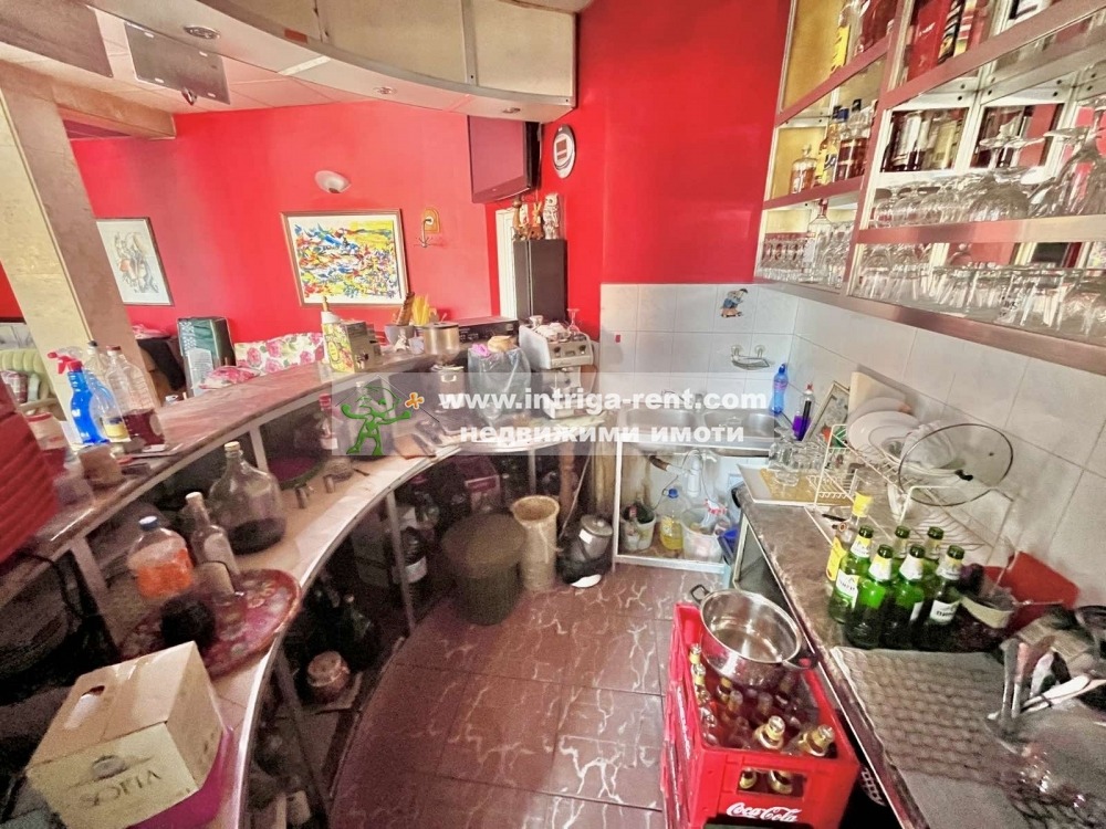 Продава МАГАЗИН, гр. Хасково, Любен Каравелов, снимка 5 - Магазини - 53615882