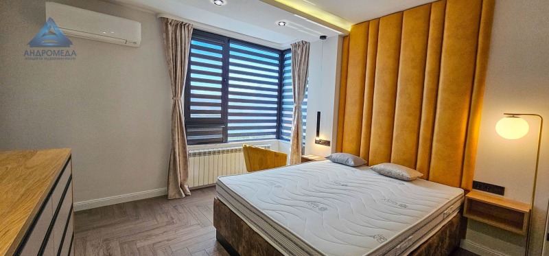 Satılık  2 yatak odası Pleven , 9-ti kvartal , 121 metrekare | 56728797 - görüntü [12]