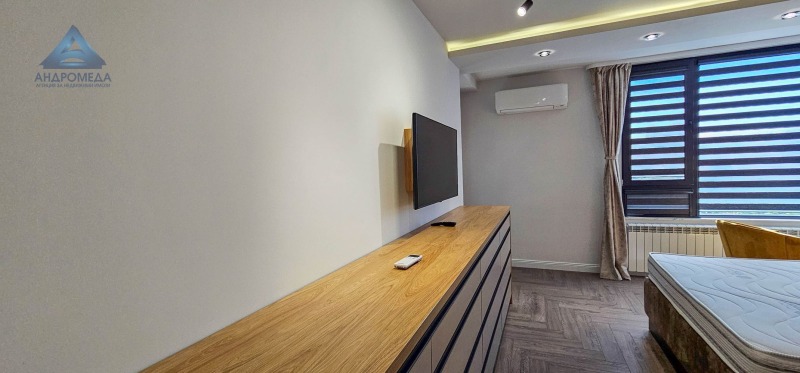 Satılık  2 yatak odası Pleven , 9-ti kvartal , 121 metrekare | 56728797 - görüntü [11]