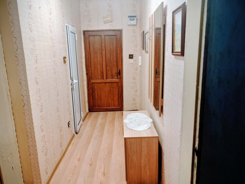 Продава 3-СТАЕН, гр. Каварна, област Добрич, снимка 2 - Апартаменти - 52686969