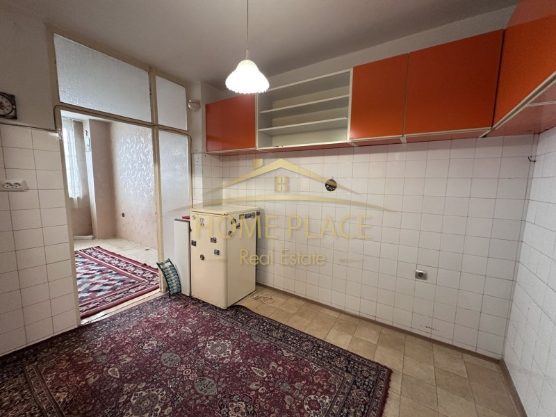 Продава МНОГОСТАЕН, гр. Варна, Окръжна болница-Генерали, снимка 10 - Апартаменти - 52636196