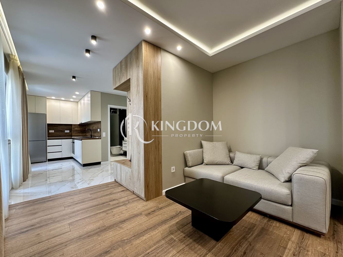 Продава 2-СТАЕН, гр. София, Дружба 2