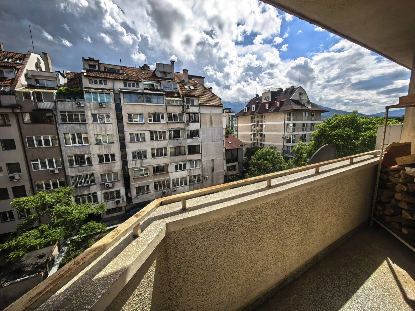 Продава МНОГОСТАЕН, гр. София, Хладилника, снимка 6 - Апартаменти - 54777538