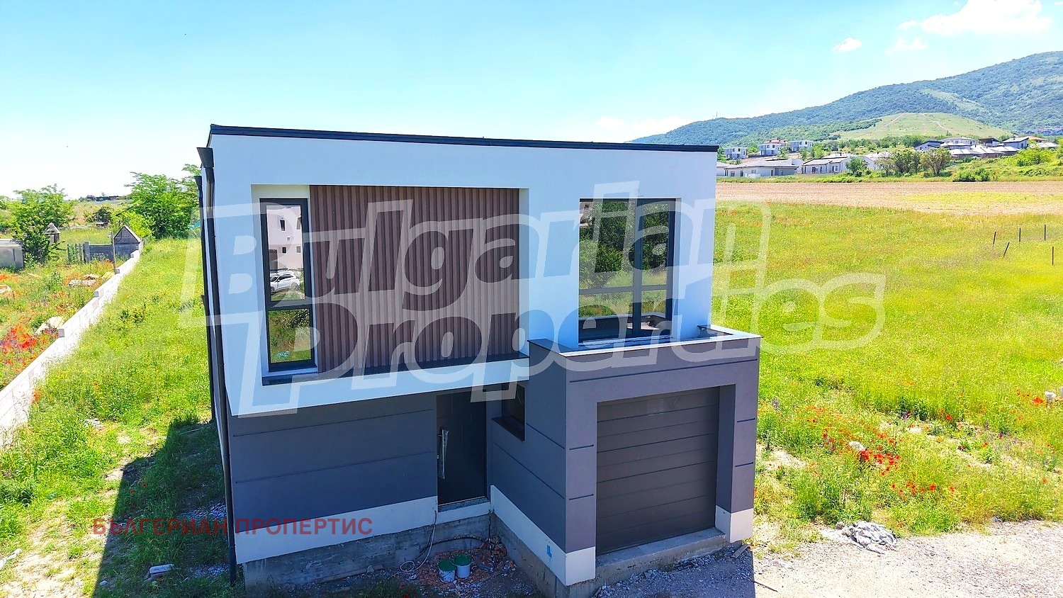 Продава КЪЩА, с. Марково, област Пловдив, снимка 15 - Къщи - 54696164