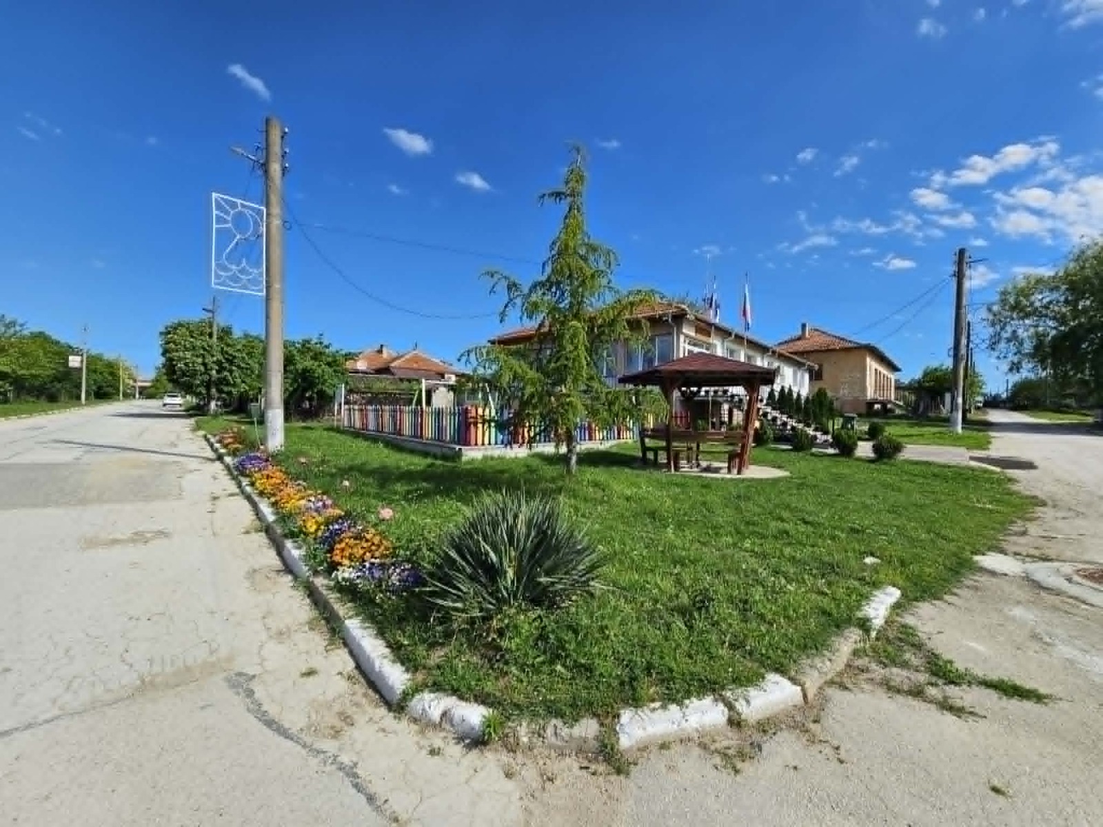 Продава КЪЩА, с. Господиново, област Варна, снимка 15 - Къщи - 54813411