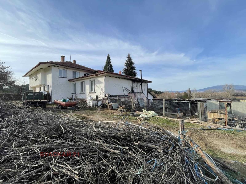 Продава ХОТЕЛ в област София, с. Белчин - 1699 кв.м / 730 000 € » 1 427 755.90 лв., БУЛСКАЙ 21