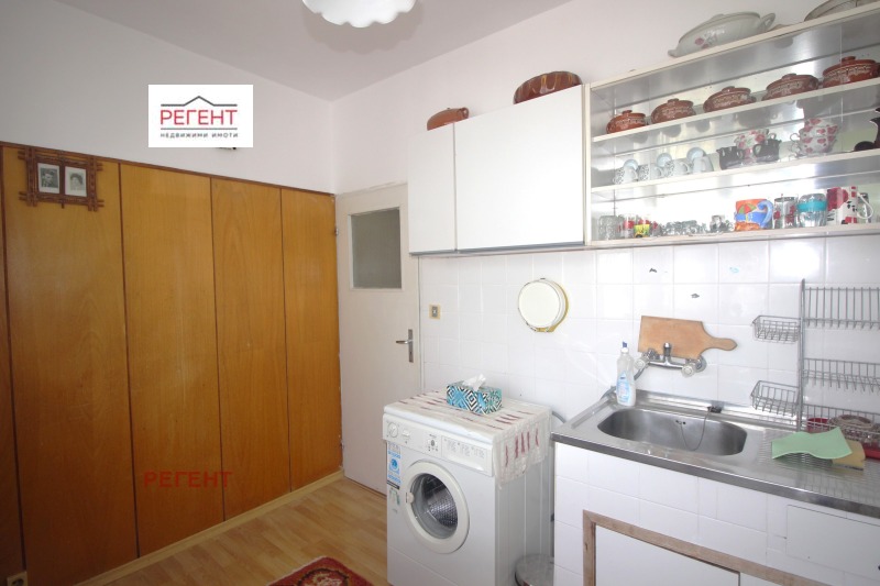 Till salu  2 sovrum Gabrovo , Mladost , 80 kvm | 25860570 - bild [10]