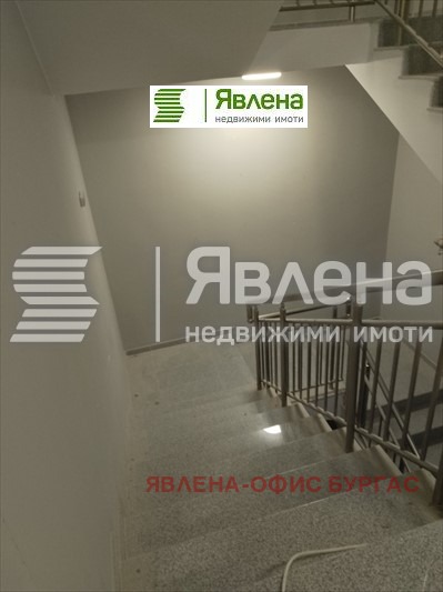 Продава 3-СТАЕН, гр. Бургас, Център, снимка 13 - Aпартаменти - 47857022