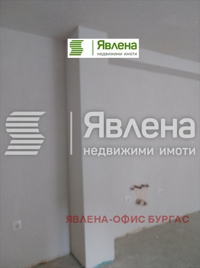 Продава 3-СТАЕН, гр. Бургас, Център, снимка 6 - Aпартаменти - 47857022