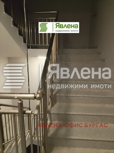 Продава 3-СТАЕН, гр. Бургас, Център, снимка 4 - Aпартаменти - 47857022