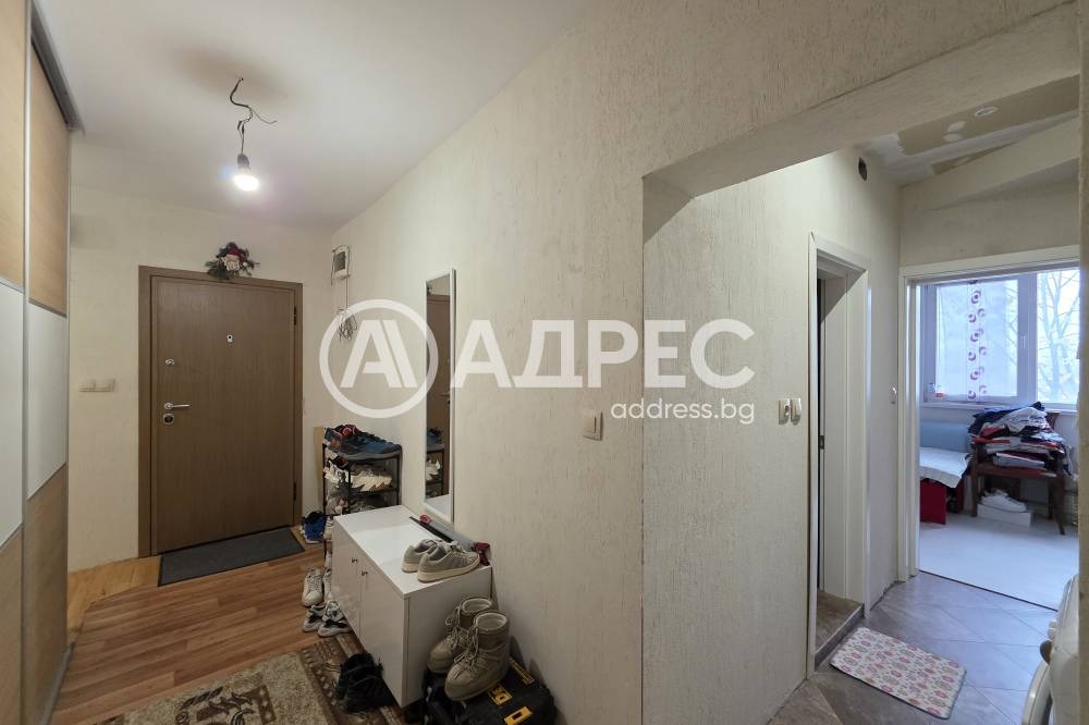 Продава МНОГОСТАЕН, гр. София, Люлин 1, снимка 14 - Апартаменти - 56625726