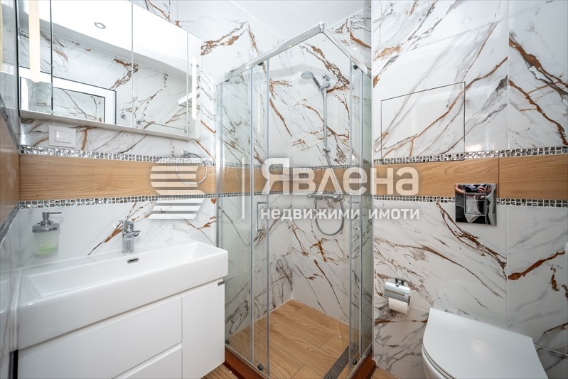 Продава 2-СТАЕН, гр. София, Център, снимка 11 - Апартаменти - 55306062