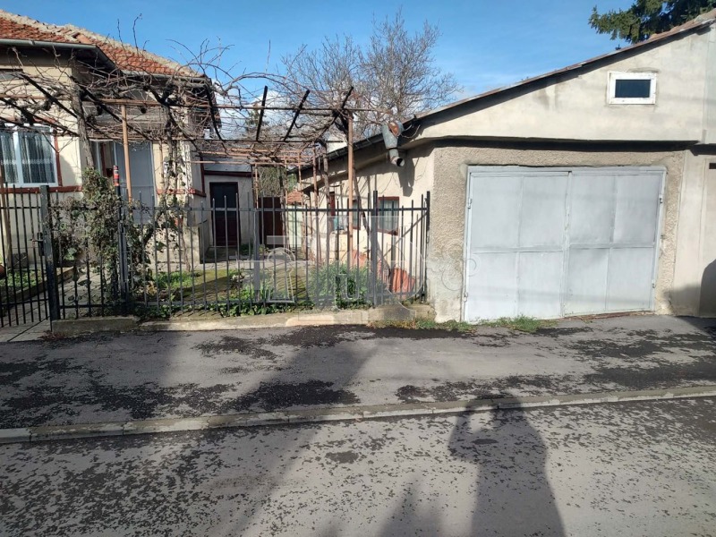 Продава КЪЩА, гр. Добрич, Пинета, снимка 8 - Къщи - 52719659