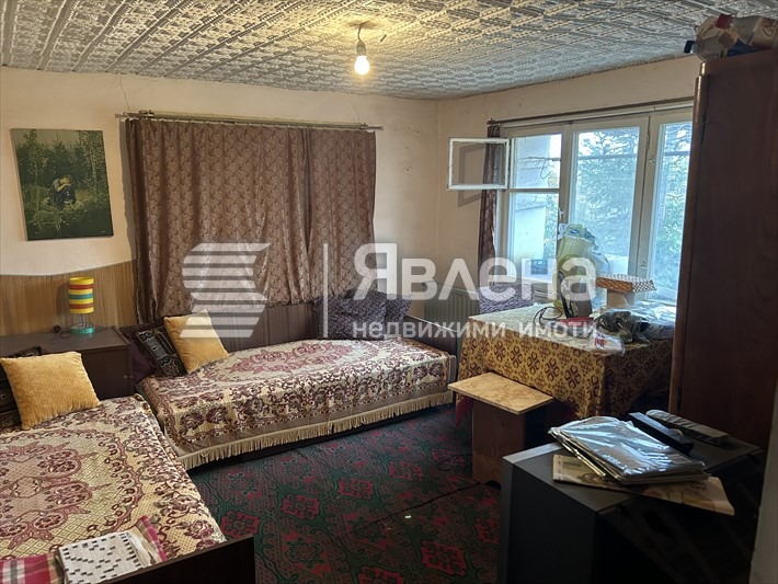 Продава КЪЩА, с. Крислово, област Пловдив, снимка 2 - Къщи - 54296647