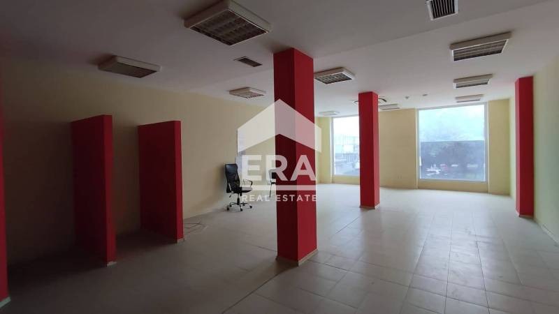 Προς πώληση  Κατάστημα Βαρνα , Βαζραζδανε 1 , 93 τ.μ | 52508669