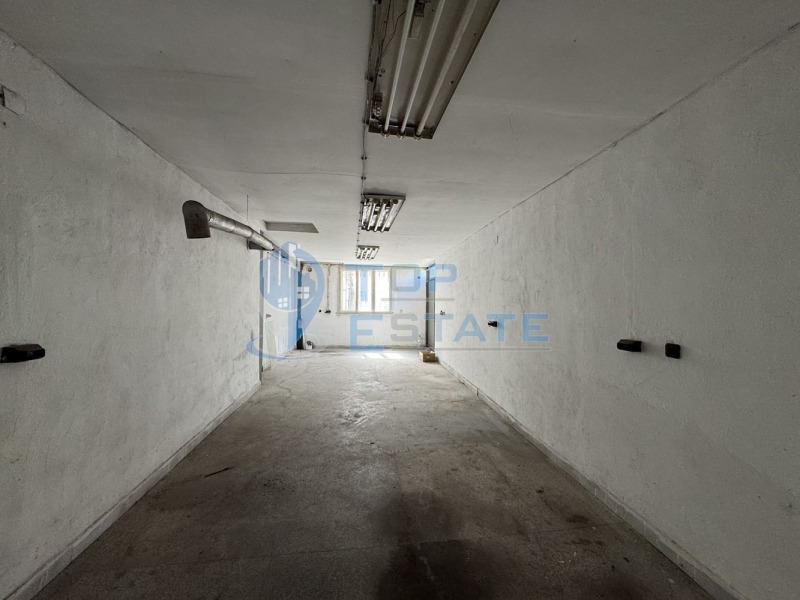 Продава ПРОМ. ПОМЕЩЕНИЕ, гр. Павликени, област Велико Търново, снимка 5 - Производствени сгради - 52389897