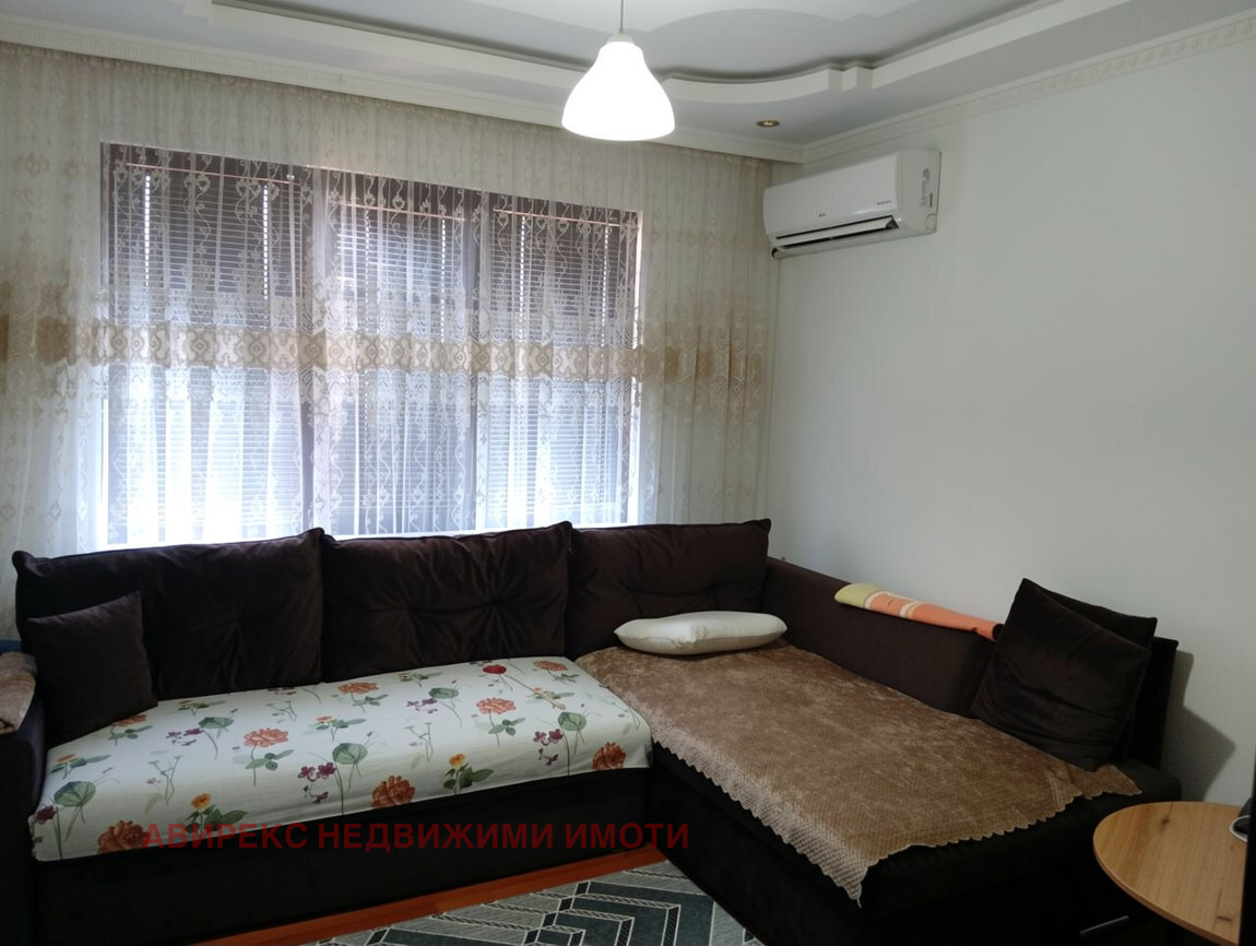 Продава 4-СТАЕН, гр. Пловдив, Изгрев, снимка 2 - Апартаменти - 55998889