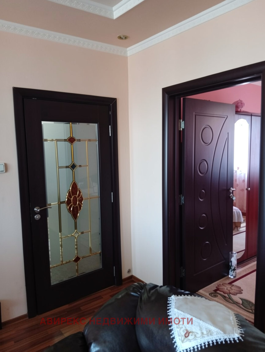Продава 4-СТАЕН, гр. Пловдив, Изгрев, снимка 3 - Апартаменти - 55998889