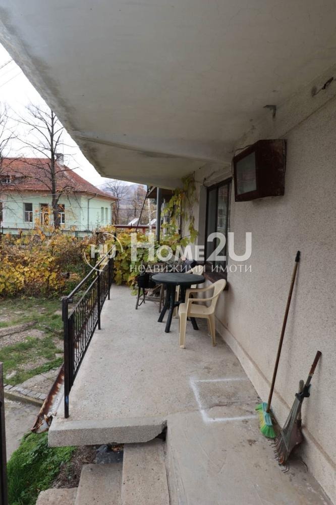 Продава 2-СТАЕН, гр. София, с. Владая