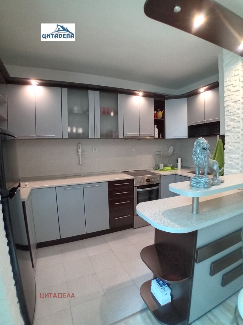 À vendre  Maisonnette Stara Zagora , Tsentar , 120 m² | 97077786 - image [3]