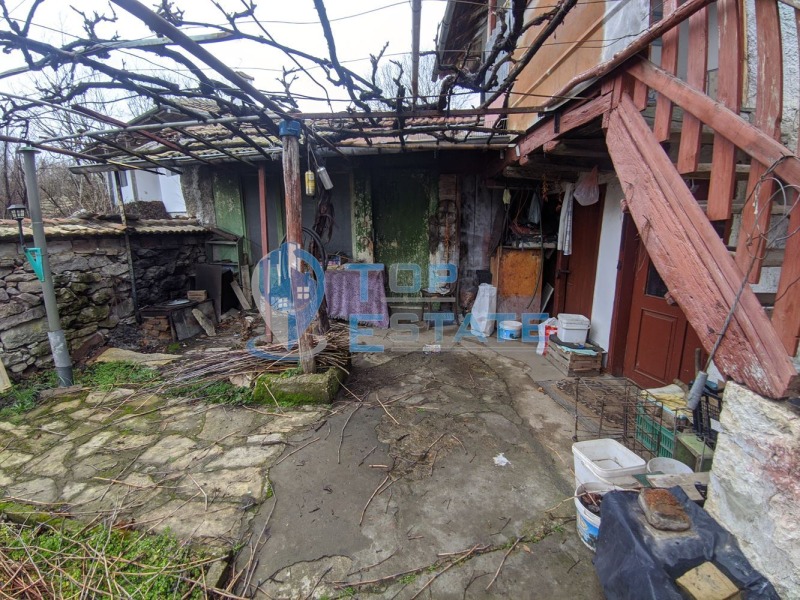 Продава КЪЩА, с. Мусина, област Велико Търново, снимка 11 - Къщи - 52693475