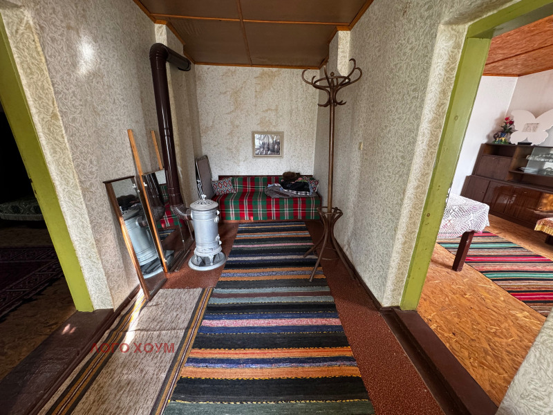 Продава КЪЩА, с. Разделна, област Варна, снимка 10 - Къщи - 53439284