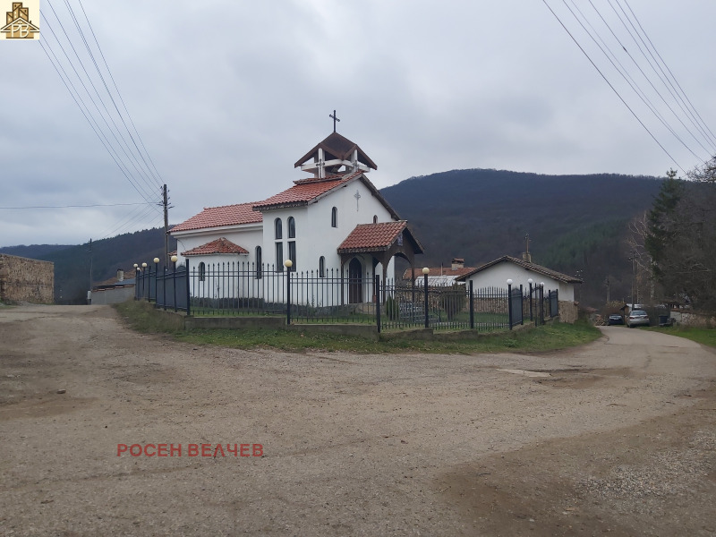 Продава ЗЕМЕДЕЛСКА ЗЕМЯ, с. Макоцево, област София област, снимка 6 - Земеделска земя - 52702350