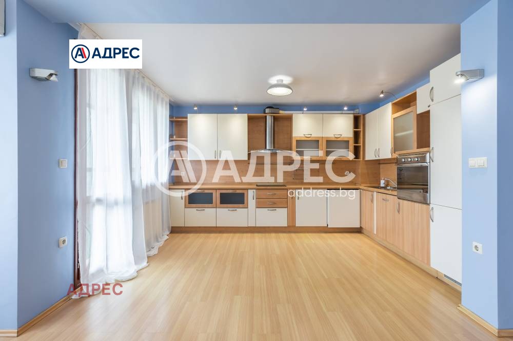 Продава 3-СТАЕН, гр. Варна, Център, снимка 10 - Апартаменти - 54616864