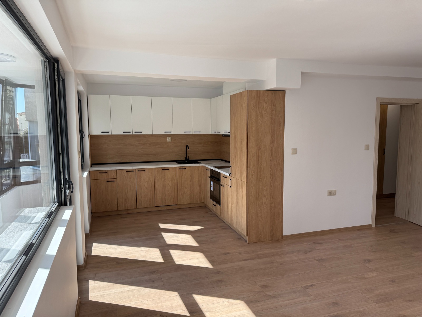 Продава 3-СТАЕН, гр. Варна, Колхозен пазар