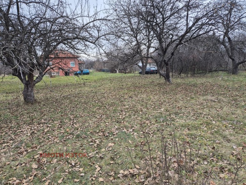 Продава ПАРЦЕЛ в град Перник, Църква - 800 кв.м / 48 000 € » 93 879.84 лв., ИМОТИ ИЗТОК