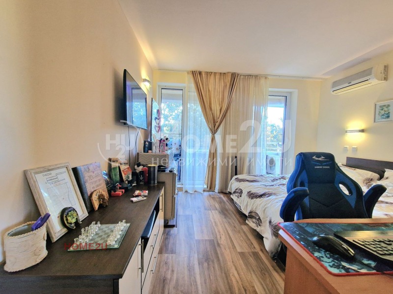 En venta  1 dormitorio Varna , k.k. Zlatni pyasatsi , 45 metros cuadrados | 63061053 - imagen [2]