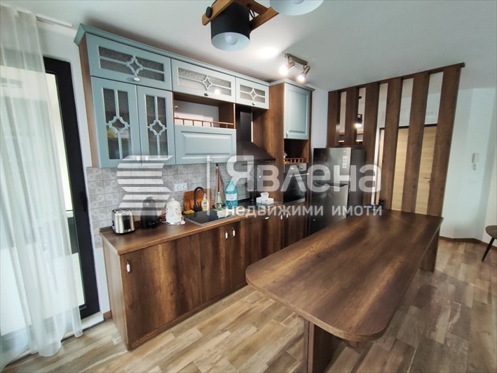 Till salu  1 sovrum Varna , k.k. Sv.Sv. Konstantin i Elena , 67 kvm | 31857347 - bild [2]