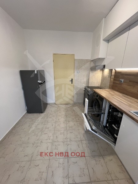 Продава 3-СТАЕН, гр. Пловдив, Кючук Париж, снимка 6 - Апартаменти - 52657636