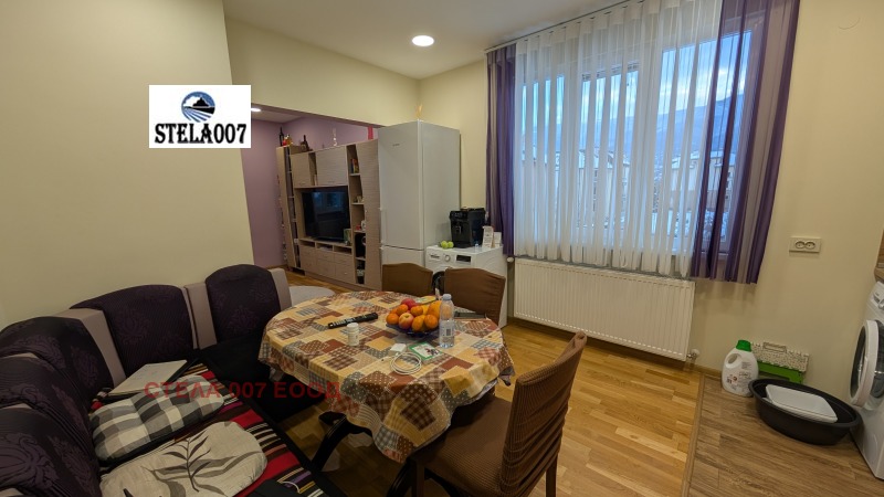 Продава ЕТАЖ ОТ КЪЩА, гр. София, Карпузица, снимка 3 - Етаж от къща - 49200916