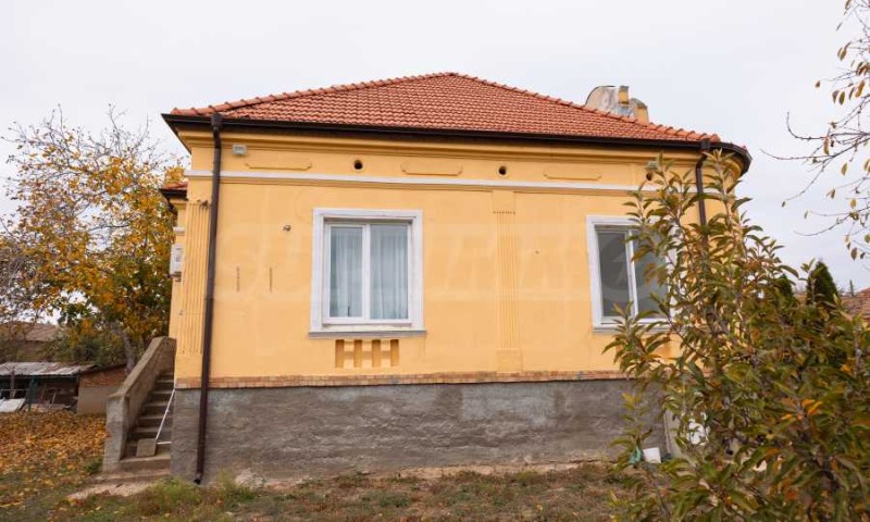 Продава КЪЩА, с. Антимово, област Видин, снимка 8 - Къщи - 48212593