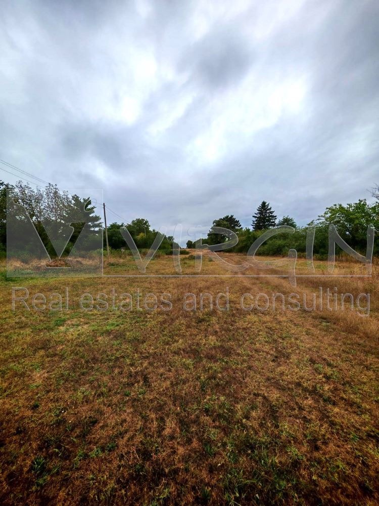 Продава КЪЩА, с. Червенци, област Варна, снимка 3 - Къщи - 52535949