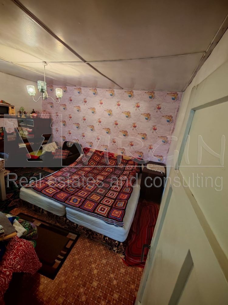 Продава КЪЩА, с. Червенци, област Варна, снимка 9 - Къщи - 52535949